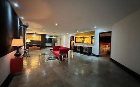Cj House Station 18 Ipoh